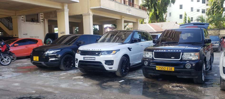 Range Rover — Luxury SUV for rent in Zanzibar